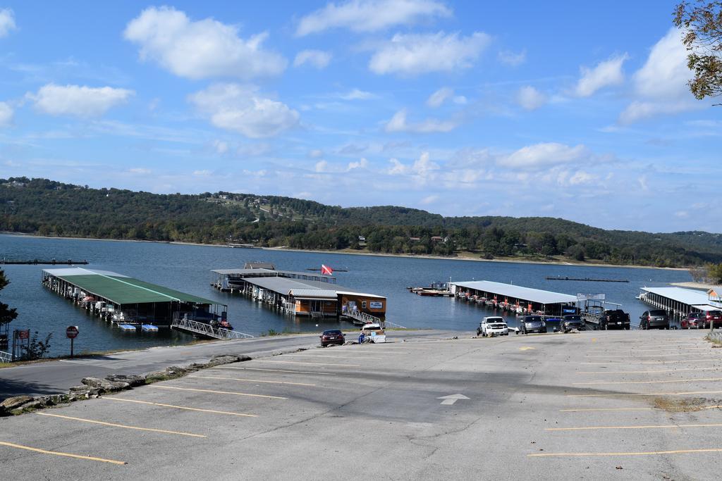 Multi Resorts At Eagles Nest Branson Exterior photo